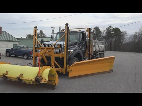 Mainer&#039;s brace for first major snowfall