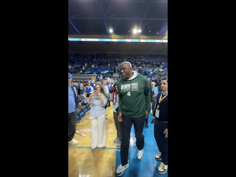 Kareem Abdul-Jabbar &amp; Magic Johnson Take in MSU vs. UCLA