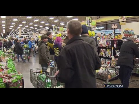 Portlanders prep for imminent winter storm